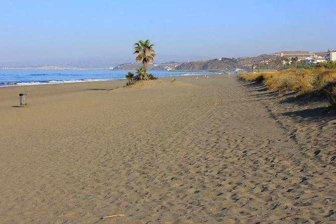 トロクス・コスタA 100M De Playa Piscina Y Todos Los Serviciosアパートメント エクステリア 写真